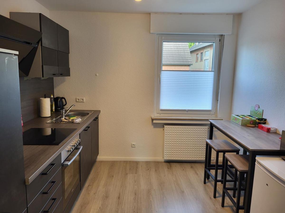 4-Zimmer-Ferienwohnung, Modern, Kueche, Wlan, Netflix Castrop-Rauxel Zewnętrze zdjęcie